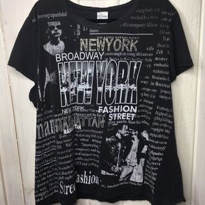 Black New York Graphic T
